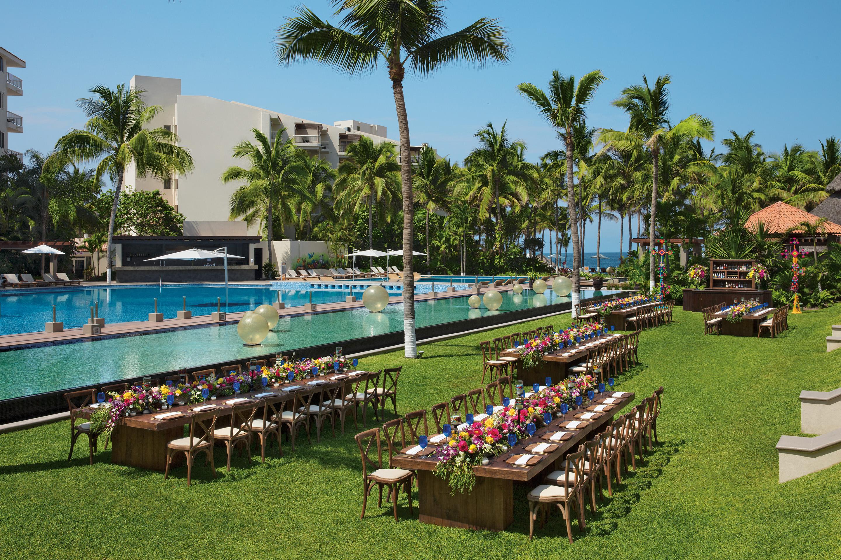 Krystal Grand Nuevo Vallarta Bagian luar foto