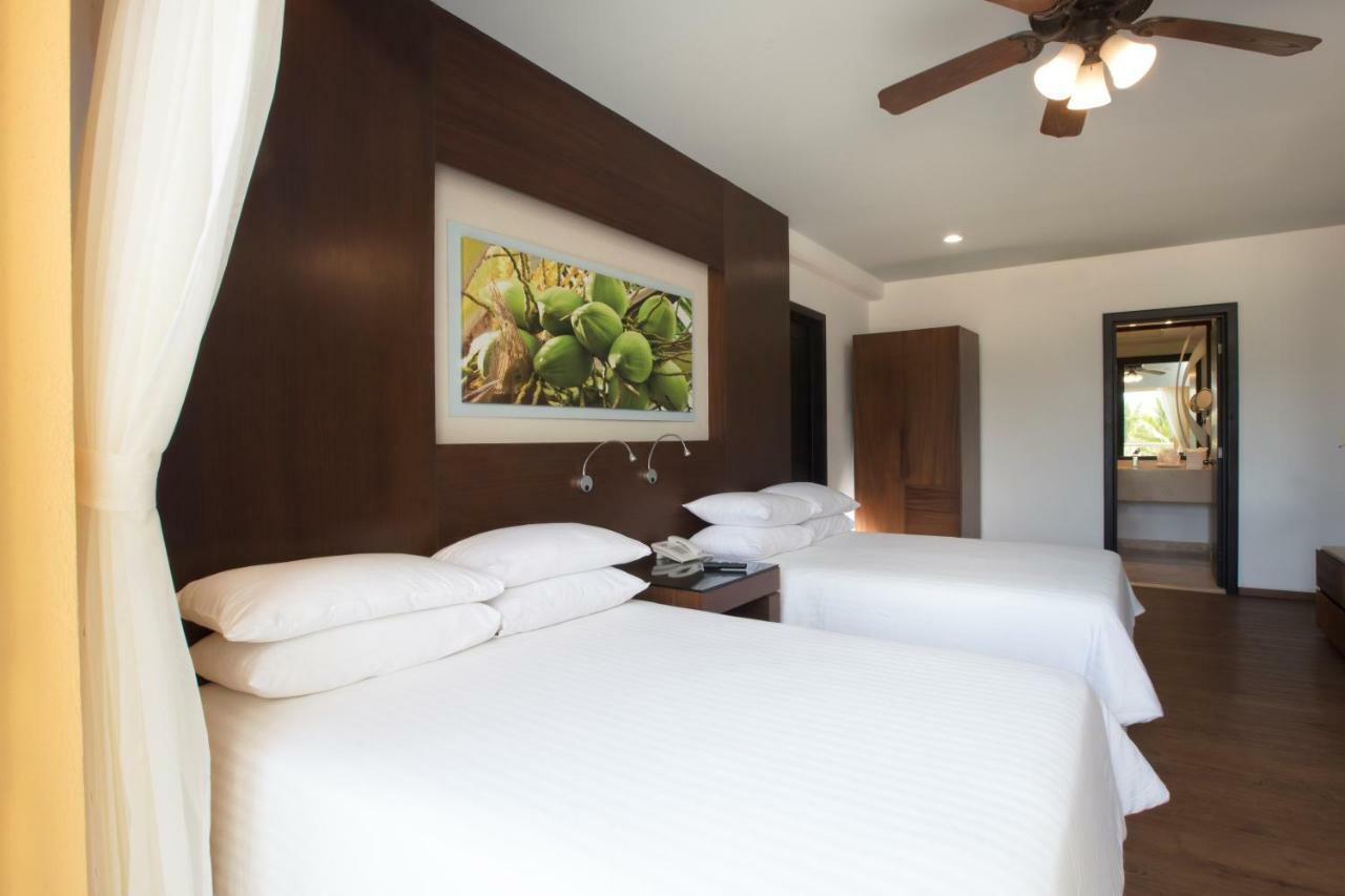 Krystal Grand Nuevo Vallarta Bagian luar foto