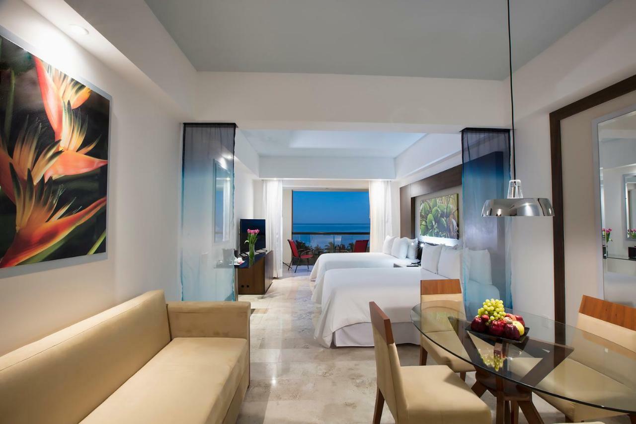 Krystal Grand Nuevo Vallarta Bagian luar foto