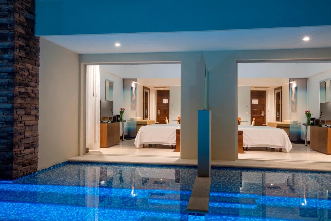 Krystal Grand Nuevo Vallarta Bagian luar foto