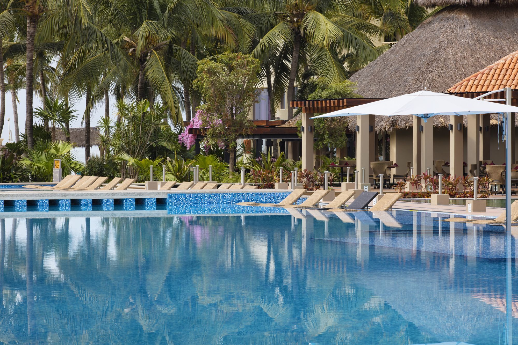 Krystal Grand Nuevo Vallarta Bagian luar foto